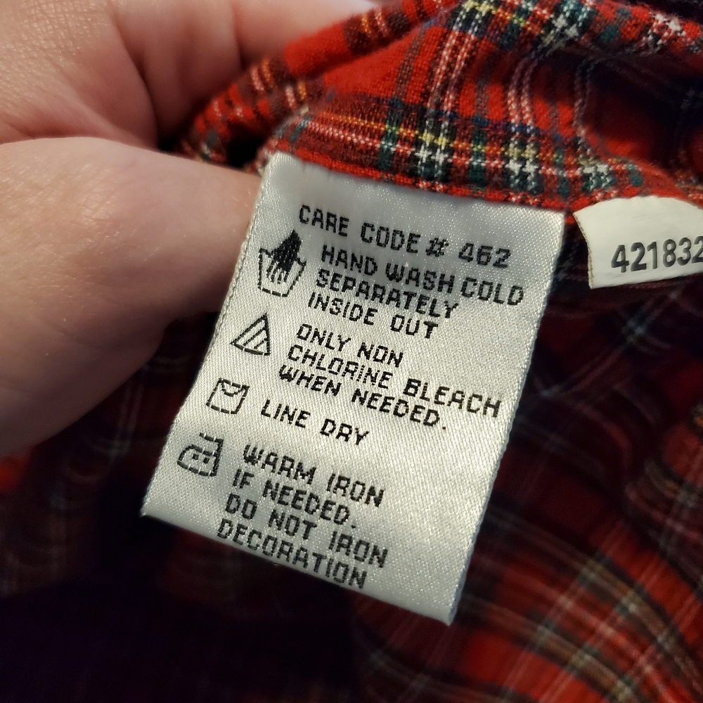 Vintage Christmas Plaid Casey & Max XL Holiday Red Festive Button Down Top - Picture 8 of 11